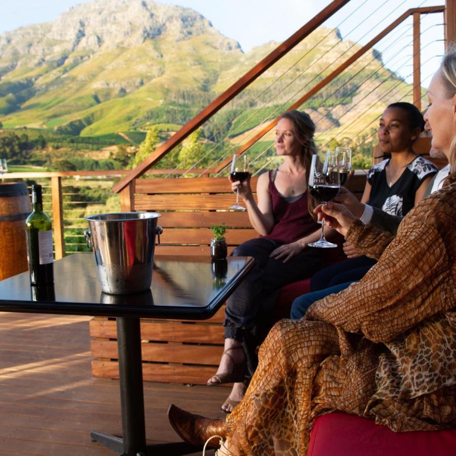 Alluvia Boutique Winery & Luxury Accommodation Stellenbosch Dış mekan fotoğraf Wine tasting at the San Luis Obispo Vintners' Association