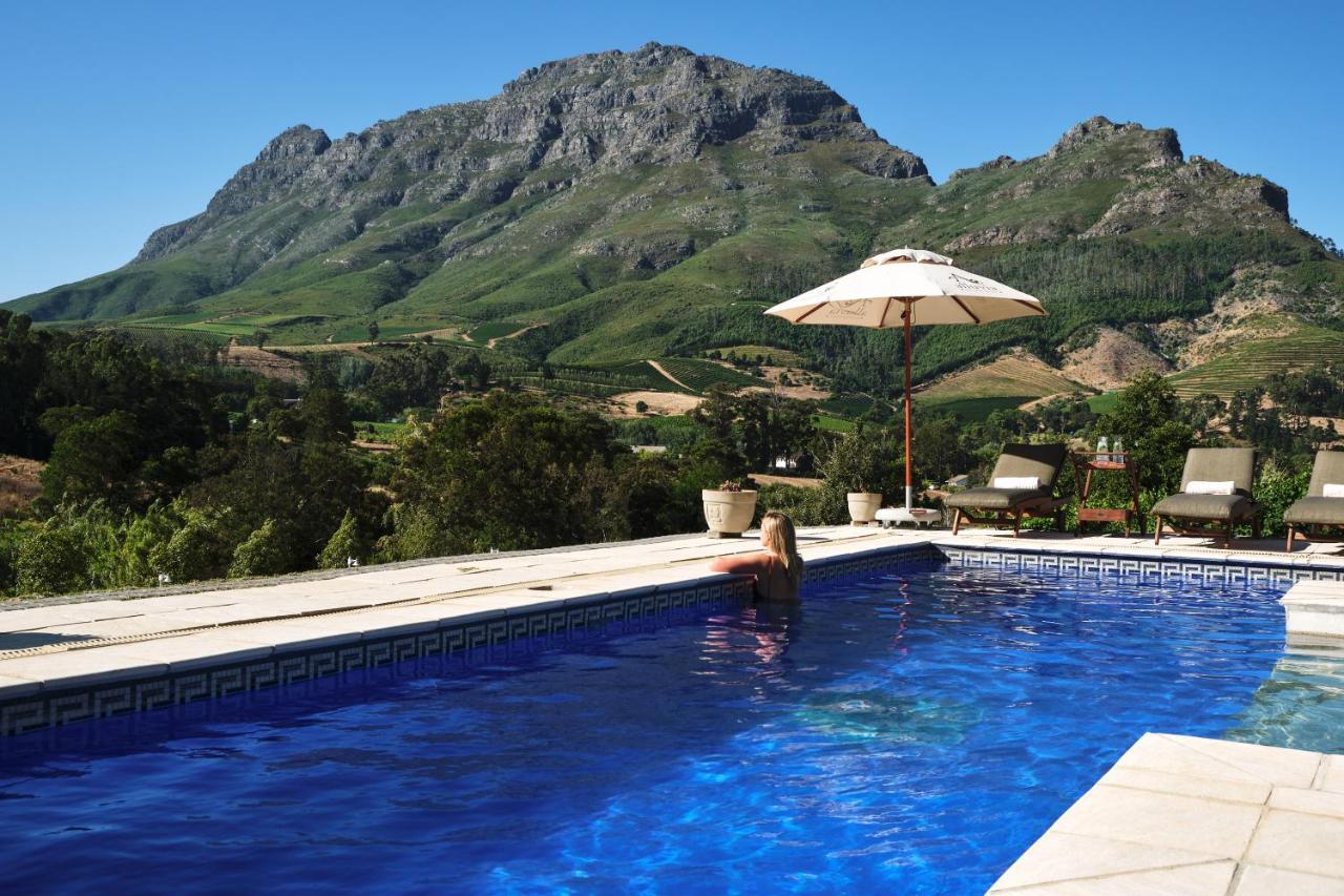 Alluvia Boutique Winery & Luxury Accommodation Stellenbosch Dış mekan fotoğraf View of the Sierra de Aracena
