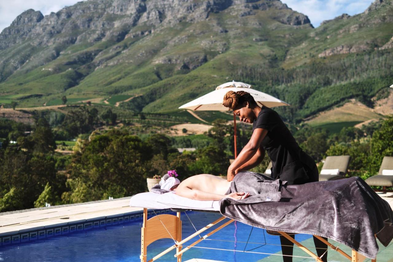 Alluvia Boutique Winery & Luxury Accommodation Stellenbosch Dış mekan fotoğraf Massage