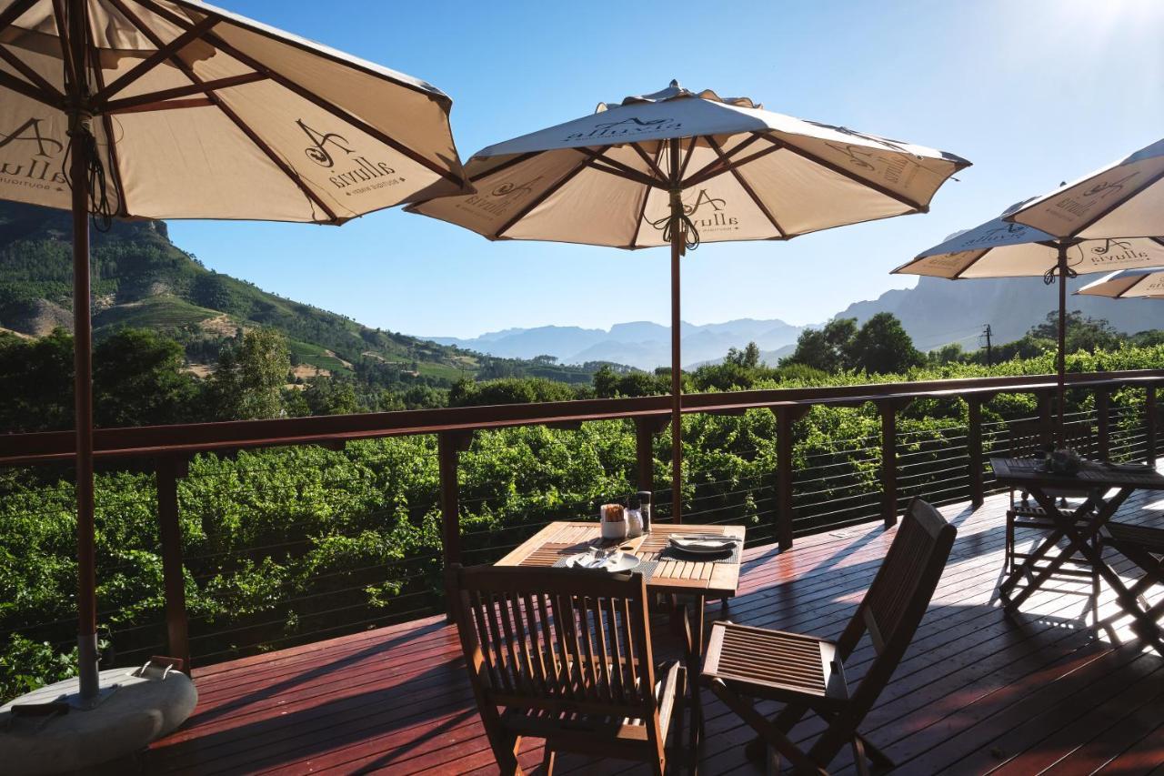 Alluvia Boutique Winery & Luxury Accommodation Stellenbosch Dış mekan fotoğraf The restaurant at the Château de Chaumont