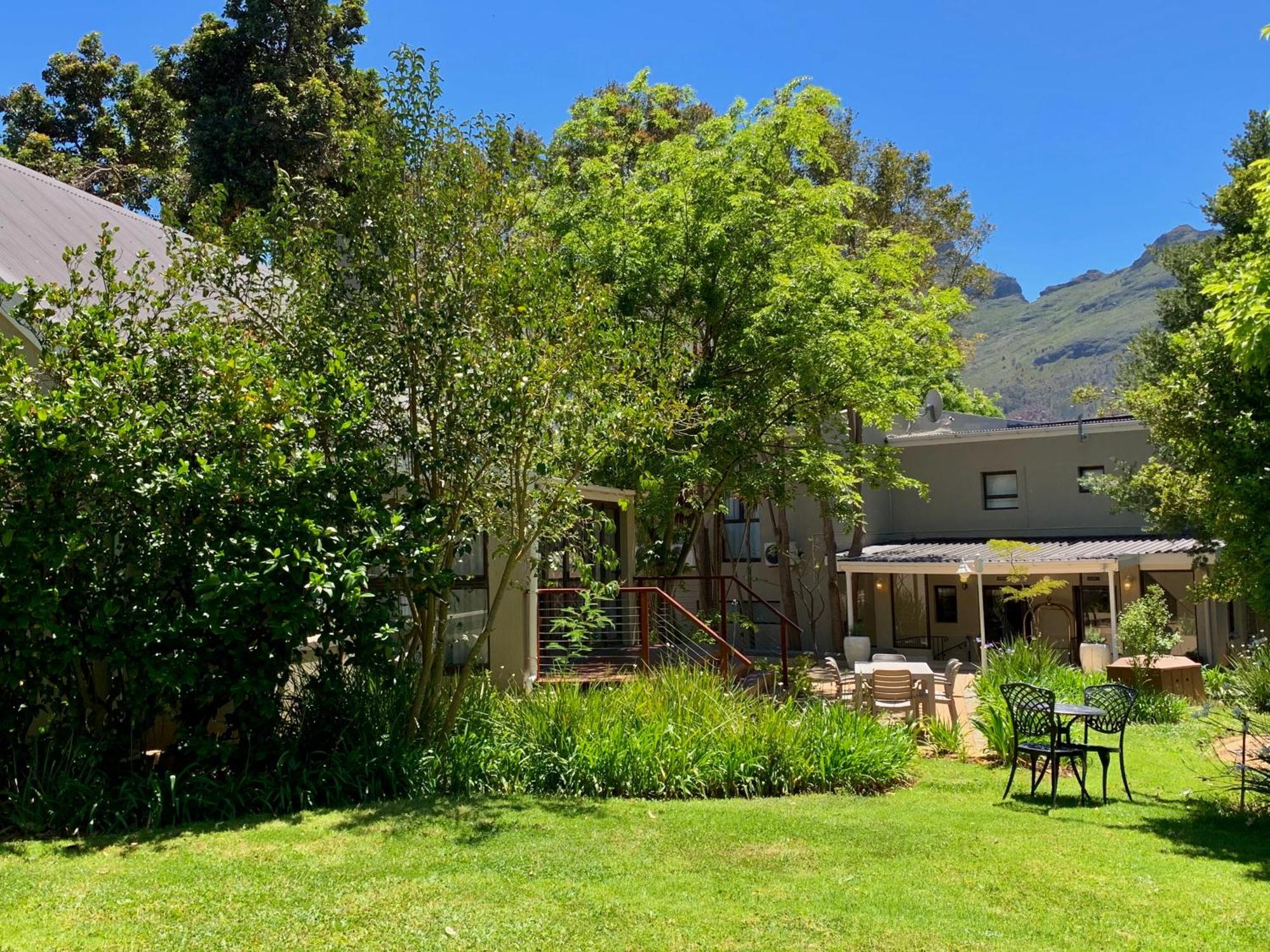 Alluvia Boutique Winery & Luxury Accommodation Stellenbosch Oda fotoğraf The garden of the Cape of Good Hope Centre